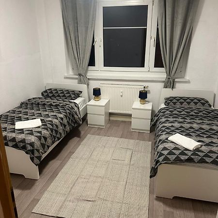 Upside Living - Apartments メルゼブルク エクステリア 写真